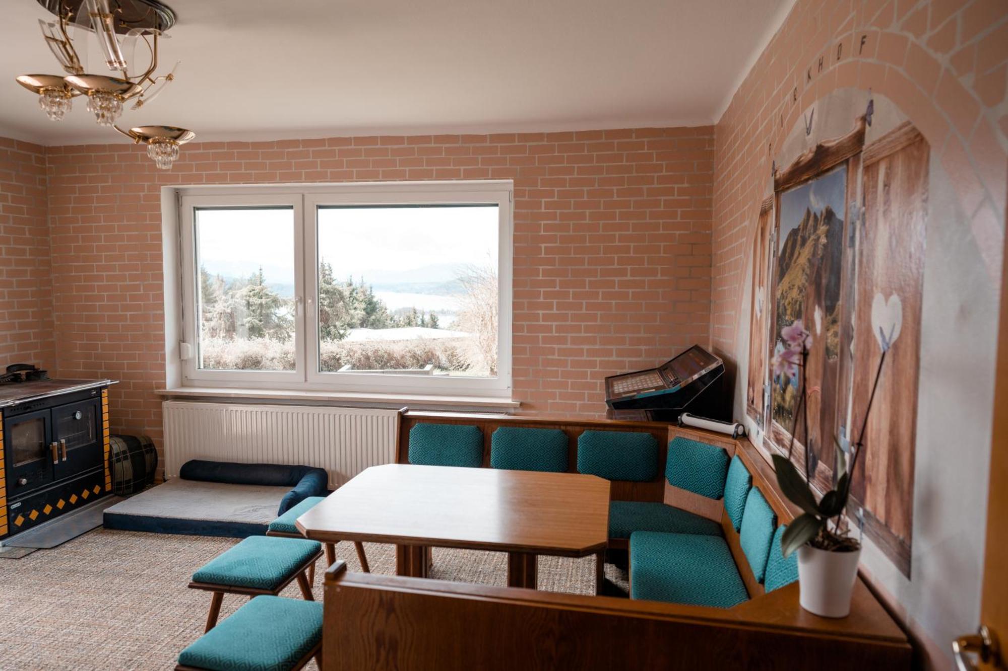 Urlaub Fuer Mensch Und Tier - Appartements Pirkhof เพิร์ทชาค อัม เวิร์ทเทอร์ซี ภายนอก รูปภาพ