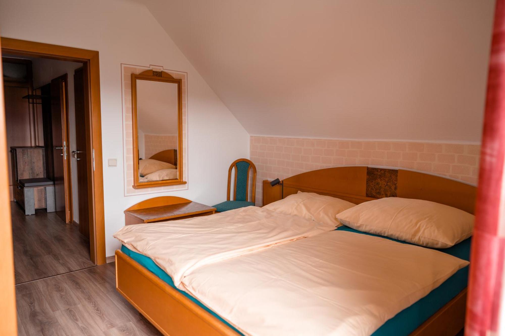 Urlaub Fuer Mensch Und Tier - Appartements Pirkhof เพิร์ทชาค อัม เวิร์ทเทอร์ซี ภายนอก รูปภาพ
