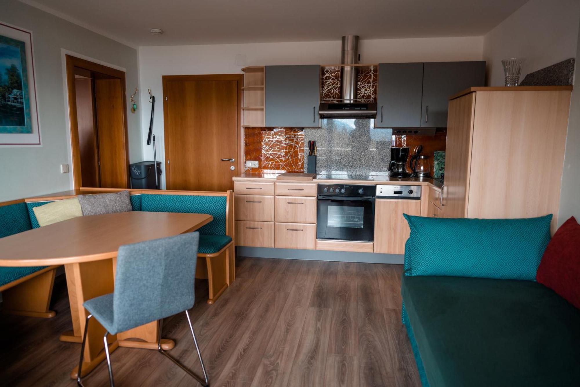 Urlaub Fuer Mensch Und Tier - Appartements Pirkhof เพิร์ทชาค อัม เวิร์ทเทอร์ซี ภายนอก รูปภาพ
